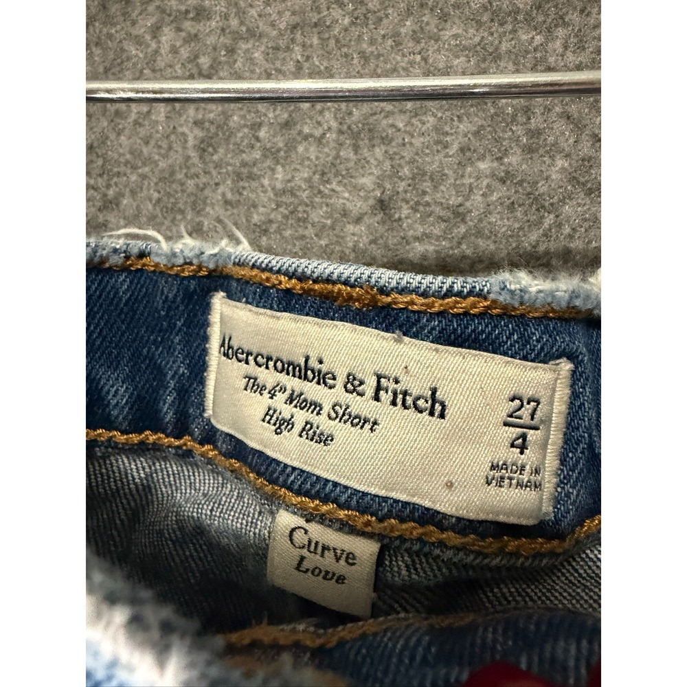Abercrombie Fitch Shorts 4 Medium Wash Denim Distressed Curve Love Mom Shorts - Picture 2 of 8